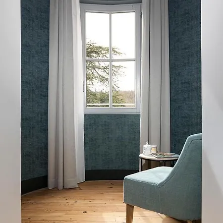 Demeures Et Chateaux - Domaine De Valinches Hotel *