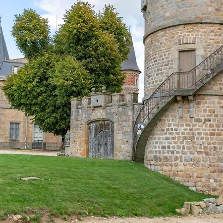 Demeures Et Chateaux - Domaine De Valinches * Marols
