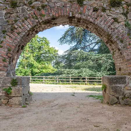 Hotel Demeures Et Chateaux - Domaine De Valinches Marols
