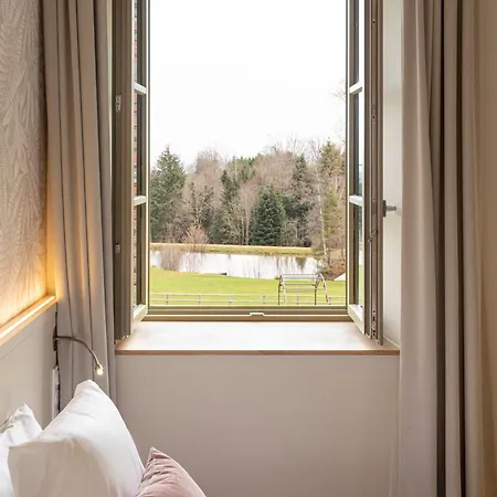 Demeures Et Chateaux - Domaine De Valinches Hotel